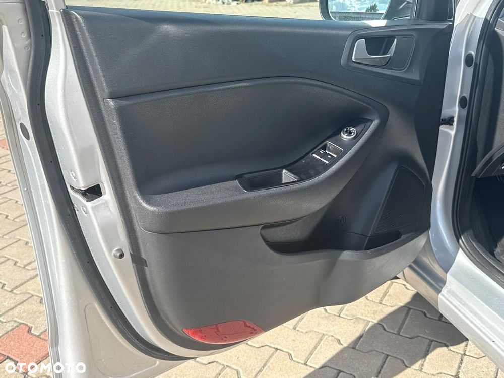 Hyundai i20 1.1 CRDi Comfort - 13