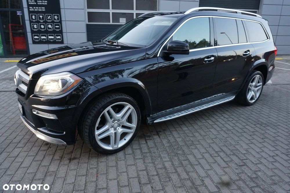 Mercedes-Benz GL - 10