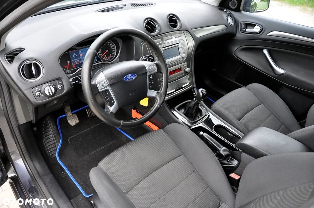 Ford Mondeo 2.0 Titanium - 14