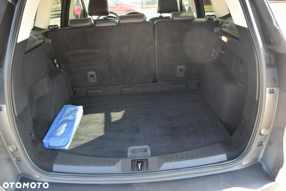 Ford Kuga 2.0 TDCi 4WD Titanium - 17