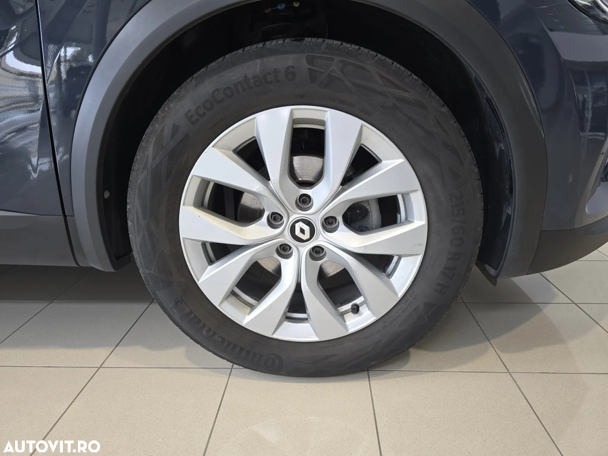 Renault Captur TCe 140 EDC Intense - 4