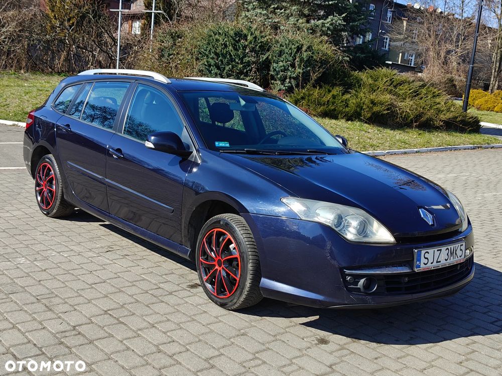 Renault Laguna 2.0 dCi FAP Initiale - 12