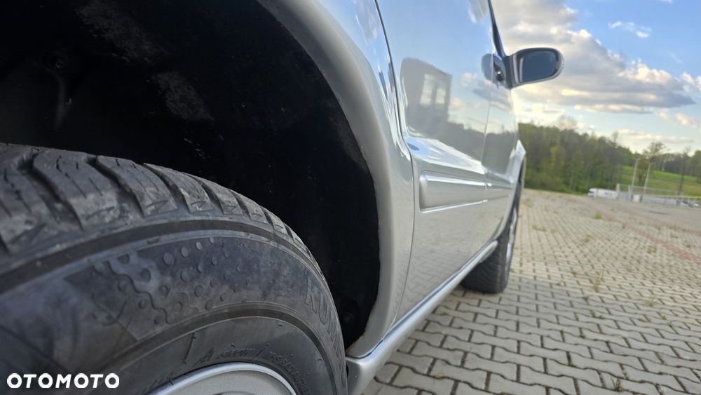 Mercedes-Benz ML 500 - 13
