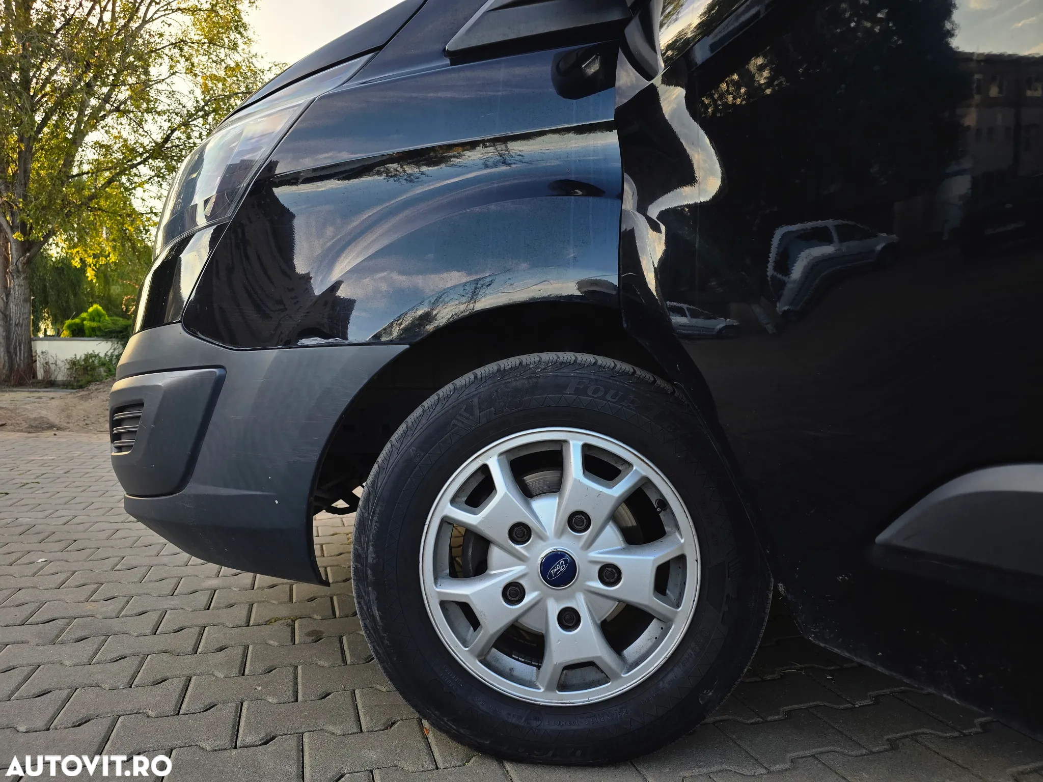 Ford Transit Custom - 12