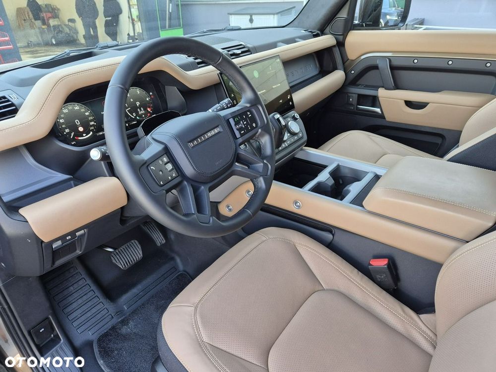Land Rover Defender 130 D350 X-Dynamic HSE - 21