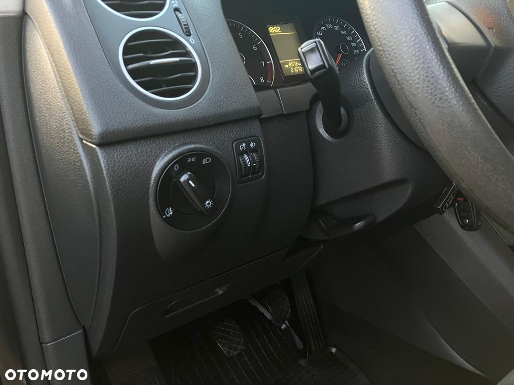 Volkswagen Golf Plus 1.6 Tour - 25