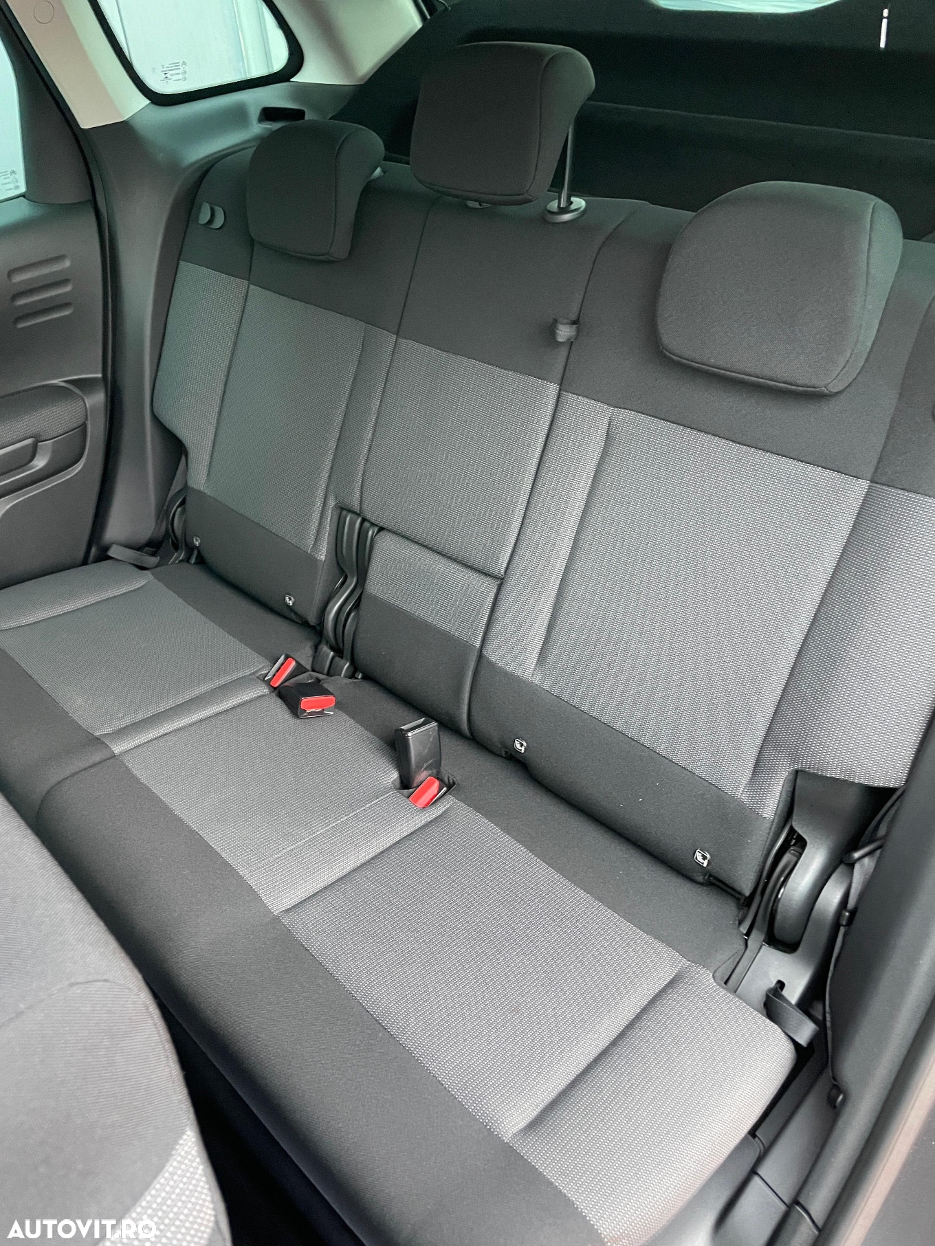 Citroën C3 AIRCROSS PureTech 130 Stop & Start EAT6 OPF SHINE - 27