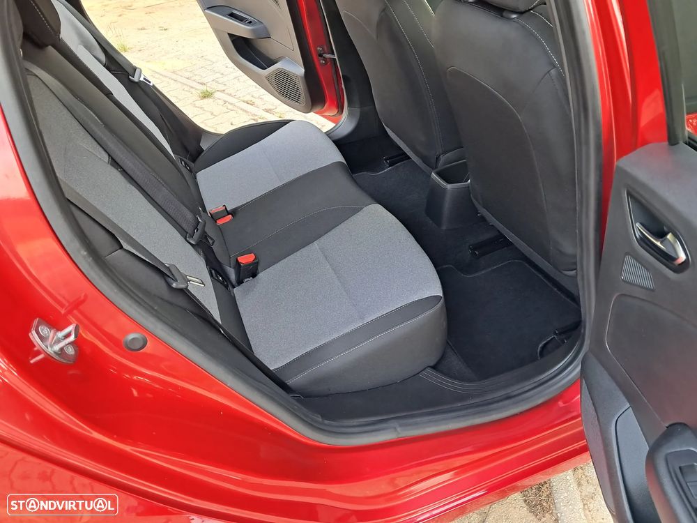 Renault Clio 1.0 TCe Evolution - 15