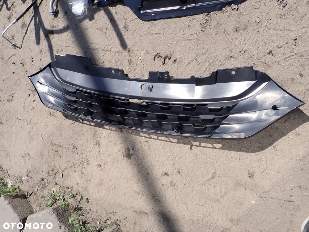 IVECO DAILY GRILL ATRAPA - 3