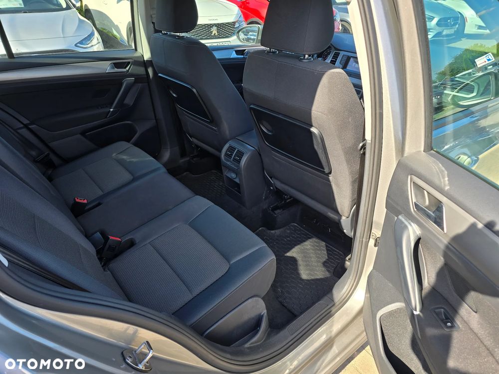 Volkswagen Golf Sportsvan - 10