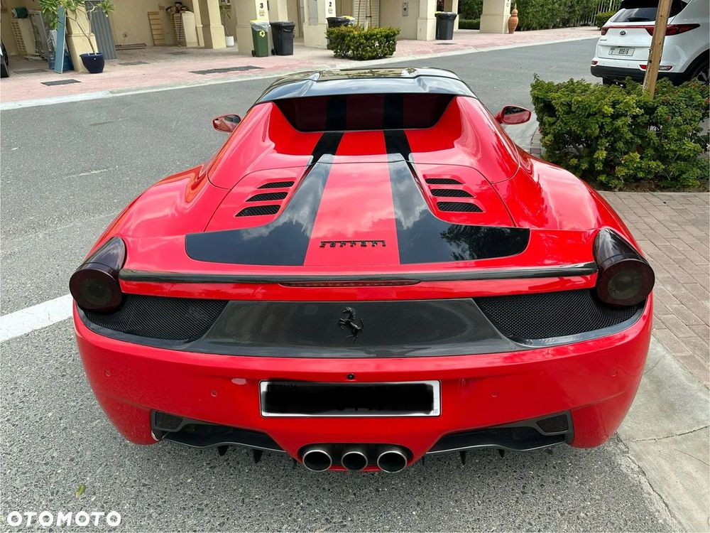 Ferrari 458 Italia - 5