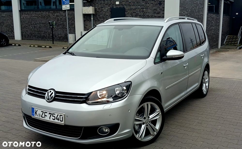 Volkswagen Touran - 13