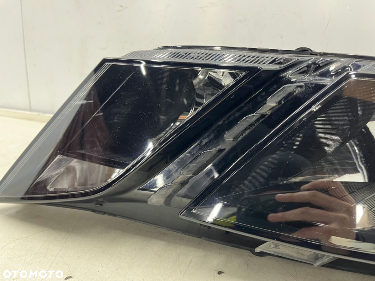 Lampa reflektor Skoda Octavia III LIFT 16-20r. lewa przednia na żarówkę H7 DRL LED 5e1941015c - 7