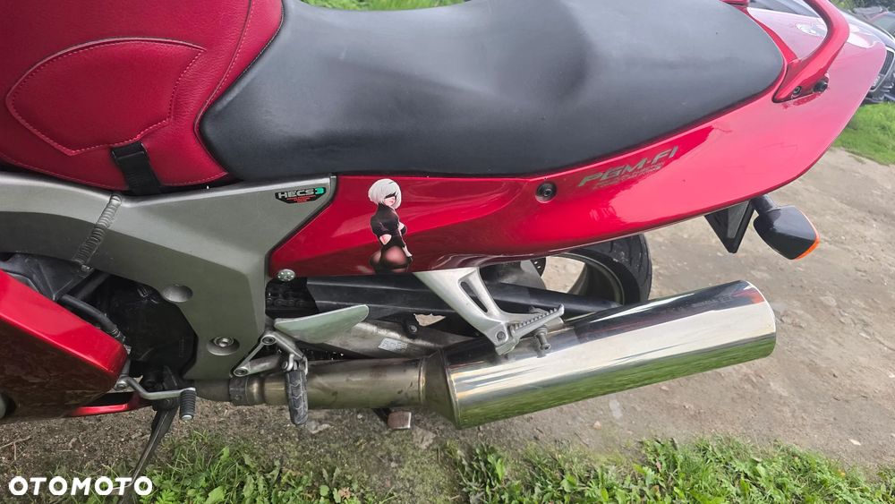 Honda CBR - 19