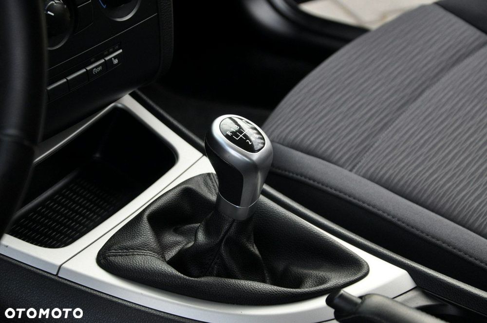 BMW Seria 1 - 33