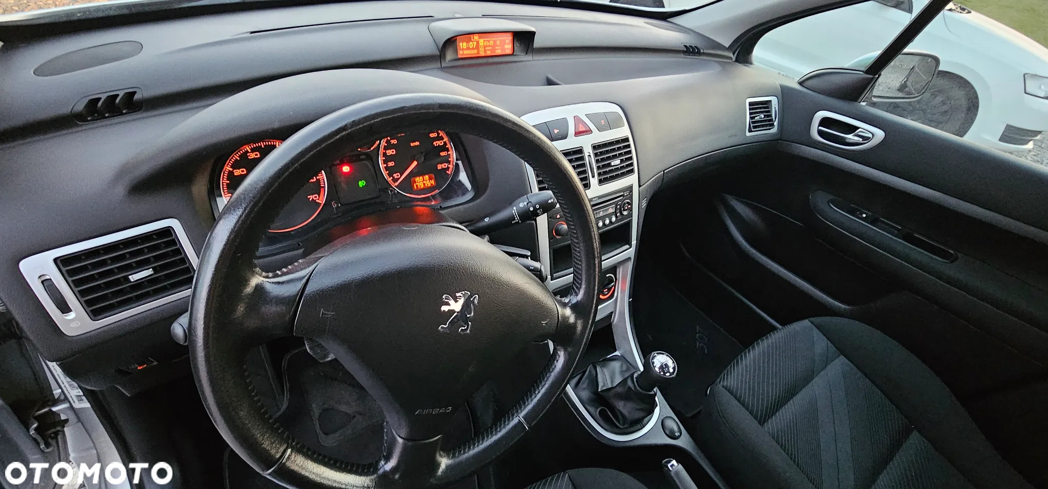 Peugeot 307 1.6 Premium - 13