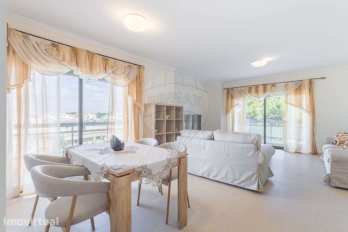 Apartamento T2 para arrendamento - Grande imagem: 3/26
