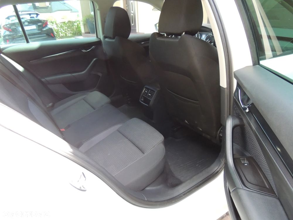 Skoda Octavia 1.5 TSI e-Tec Ambition DSG - 18
