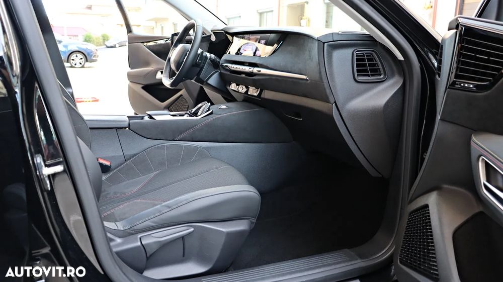 DS Automobiles DS 4 DS4 1.6 PHeV FWD 225 EAT8 PERFORMANCE LINE + - 16