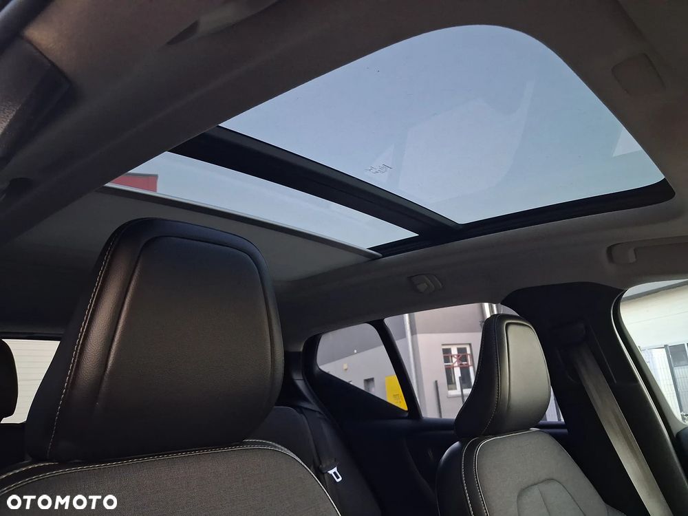 Volvo XC 40 - 26