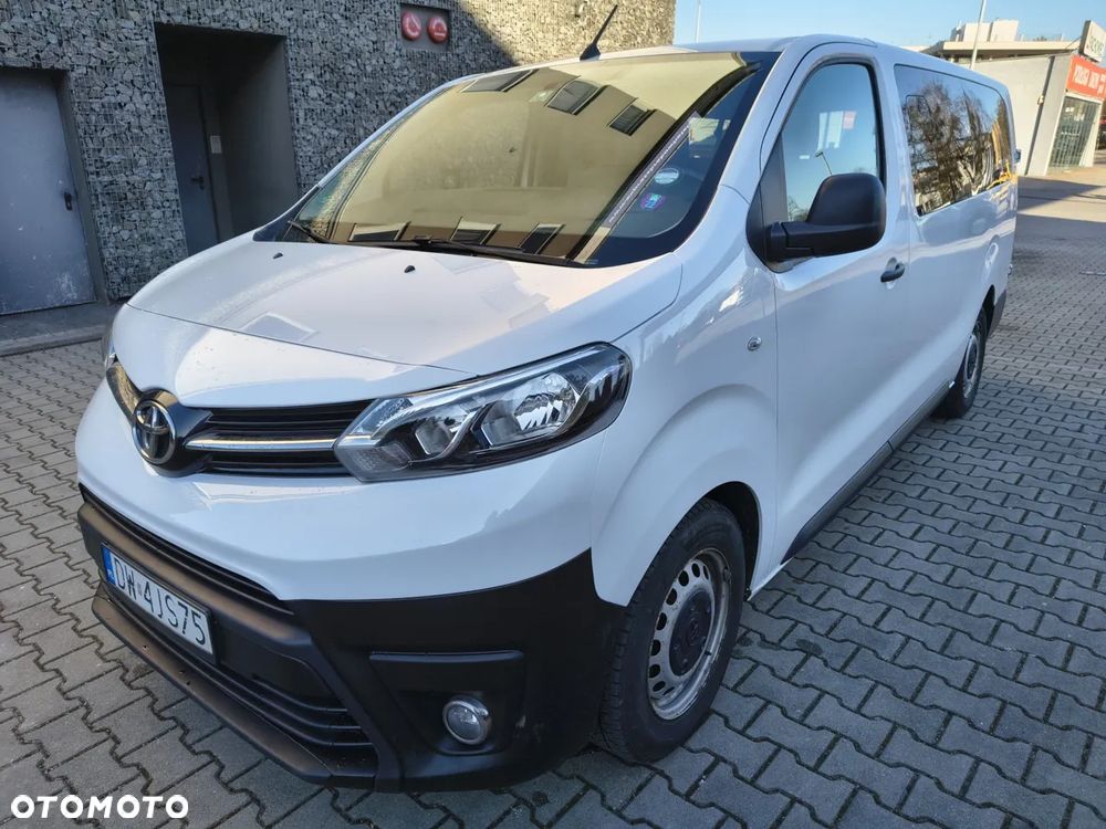 Toyota Proace Verso Kombi D-4D Long 2,7t - 1