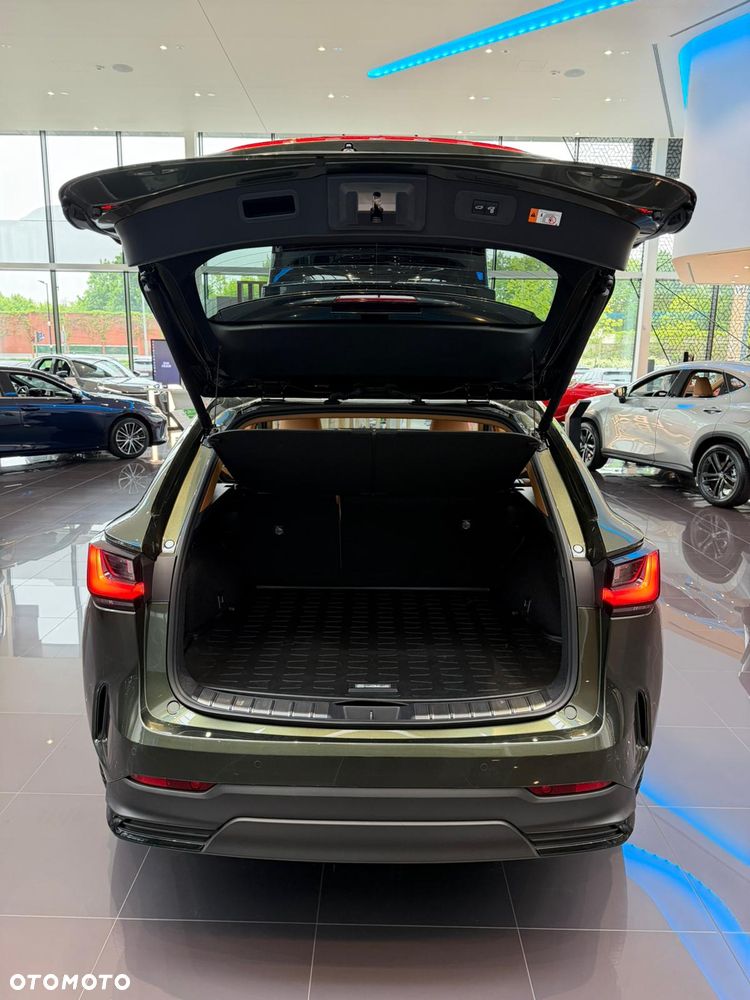 Lexus NX 450h+ Prestige AWD - 7