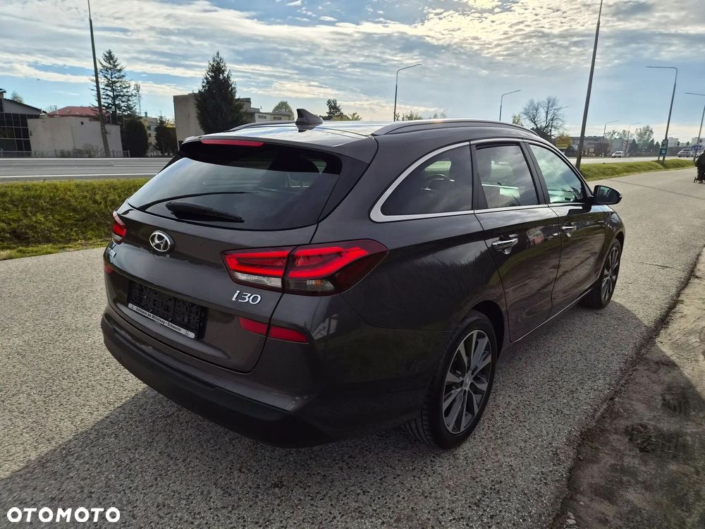 Hyundai i30 1.4 T-GDI Intro Edition - 5