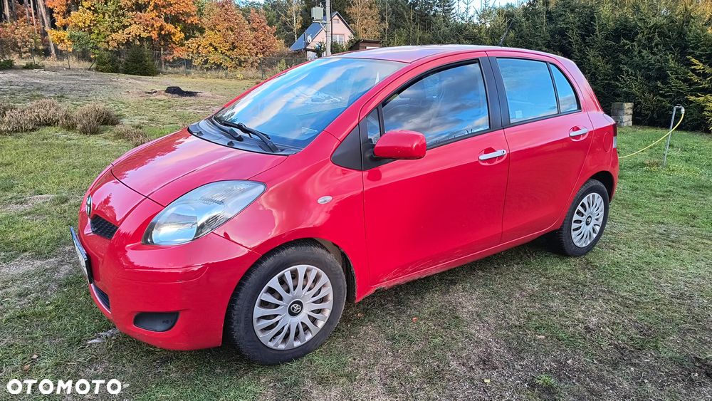 Toyota Yaris - 1