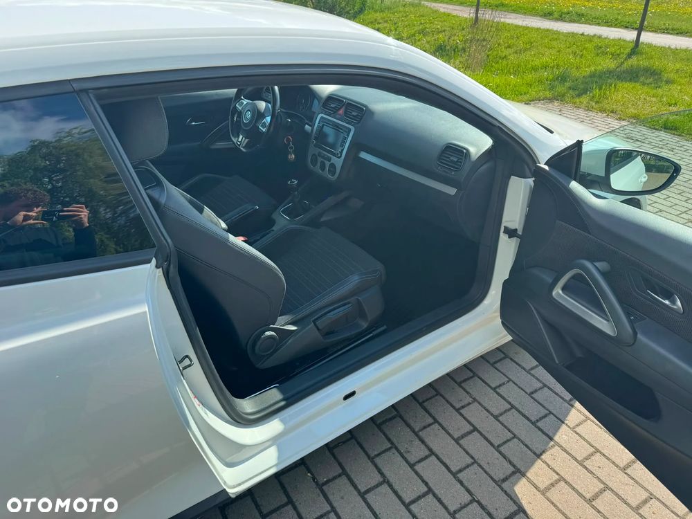 Volkswagen Scirocco 2.0 TDI - 5