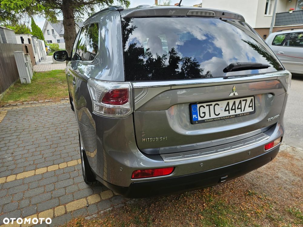 Mitsubishi Outlander 2.2 DID Instyle Navi - 6