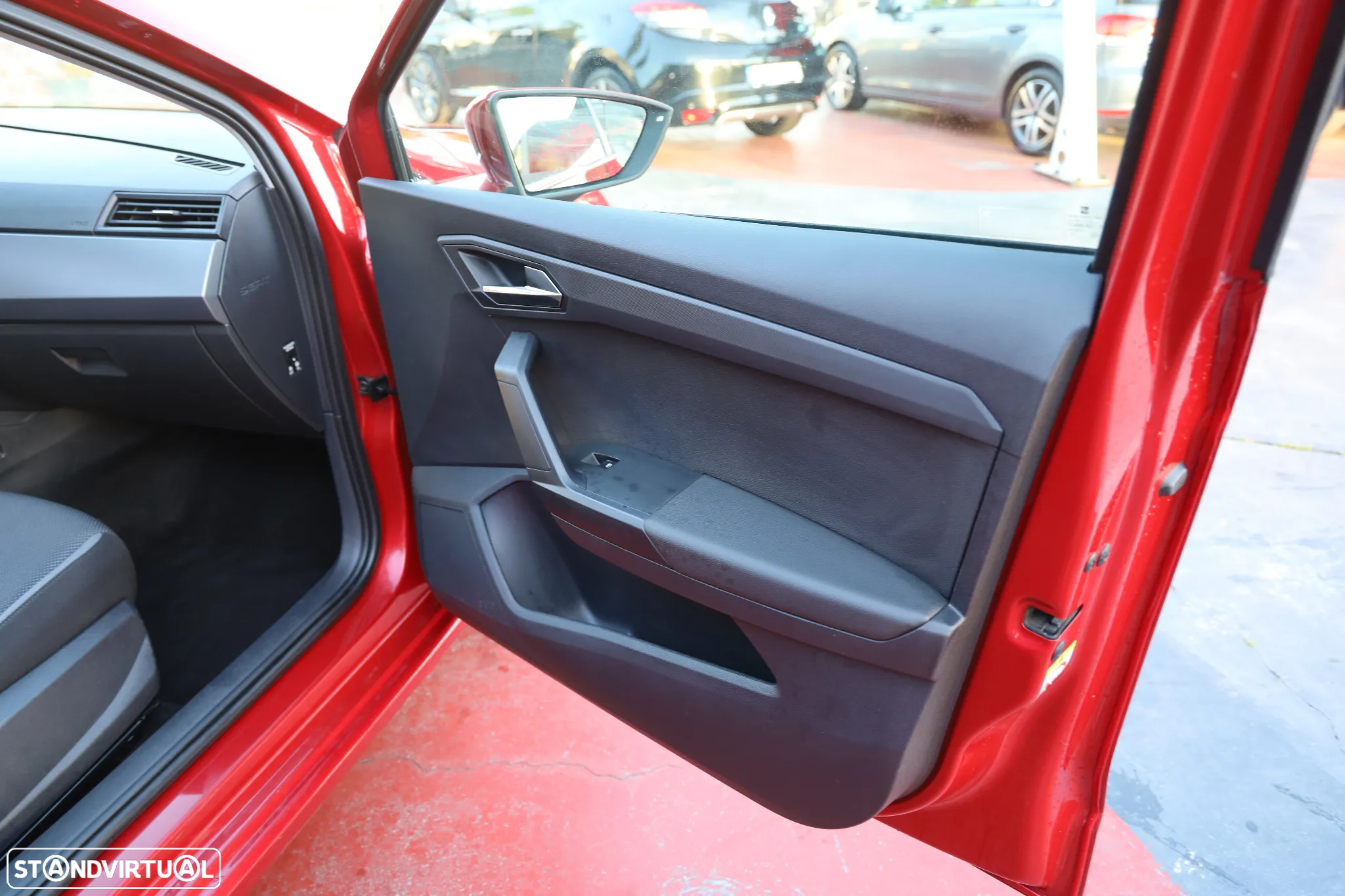 SEAT Ibiza 1.6 TDI S&S Style - 27