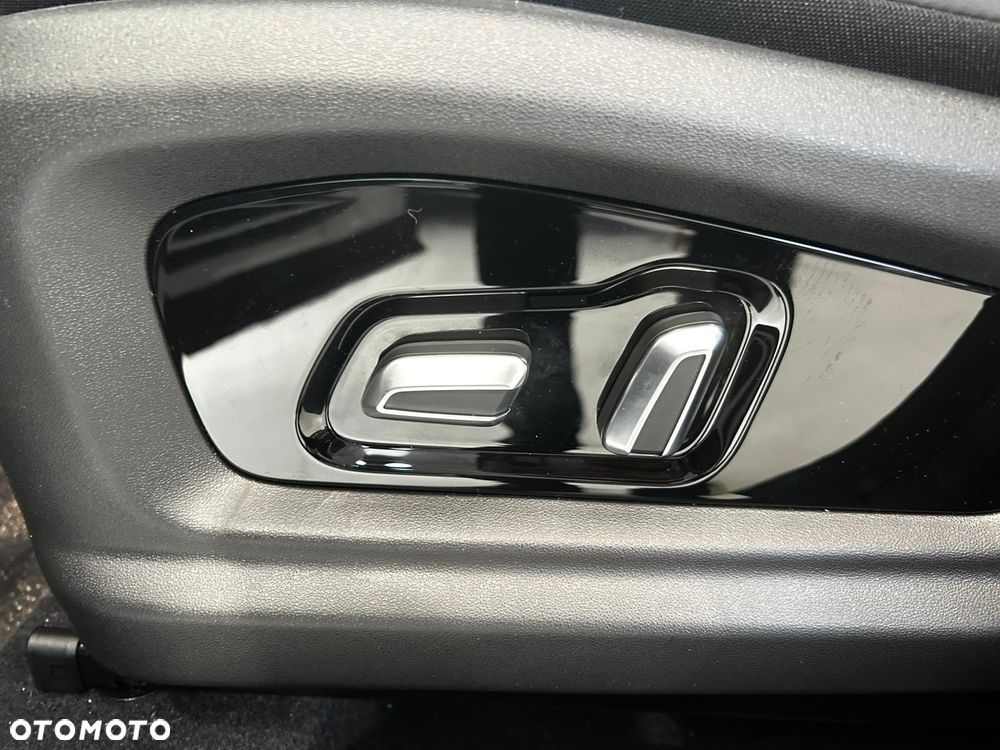 Chery Tiggo 4 1.5 T-GDI HEV Prestige DHT - 22