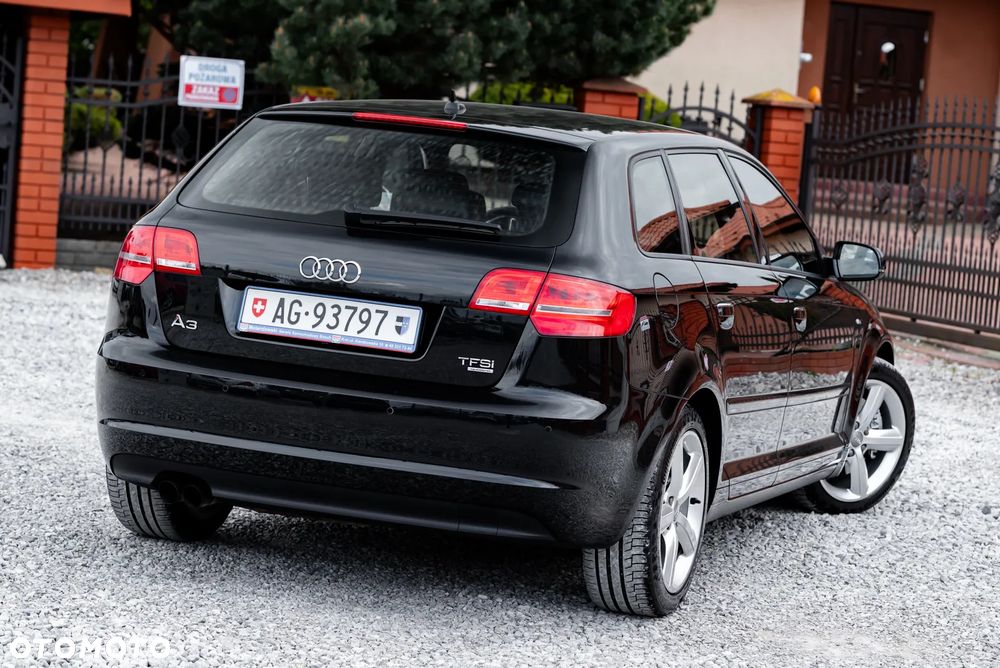 Audi A3 Sportback 2.0 TFSI quattro S tronic S line Sportpaket - 9