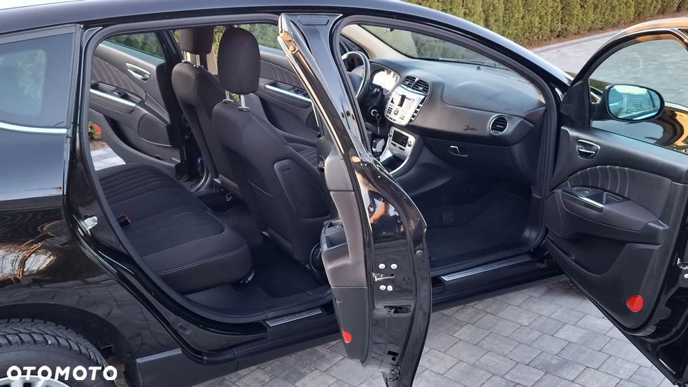 Lancia Delta 1.4 T-Jet 16v Argento - 20