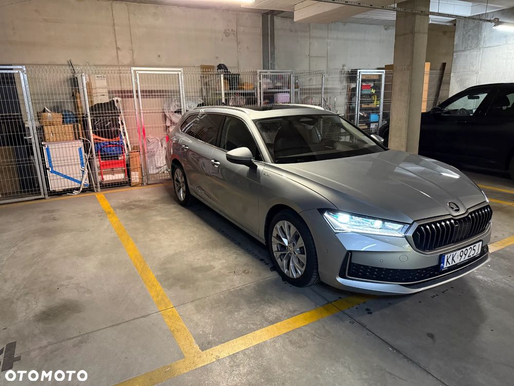 Skoda Superb 2.0 TSI 4x4 L&K DSG - 2