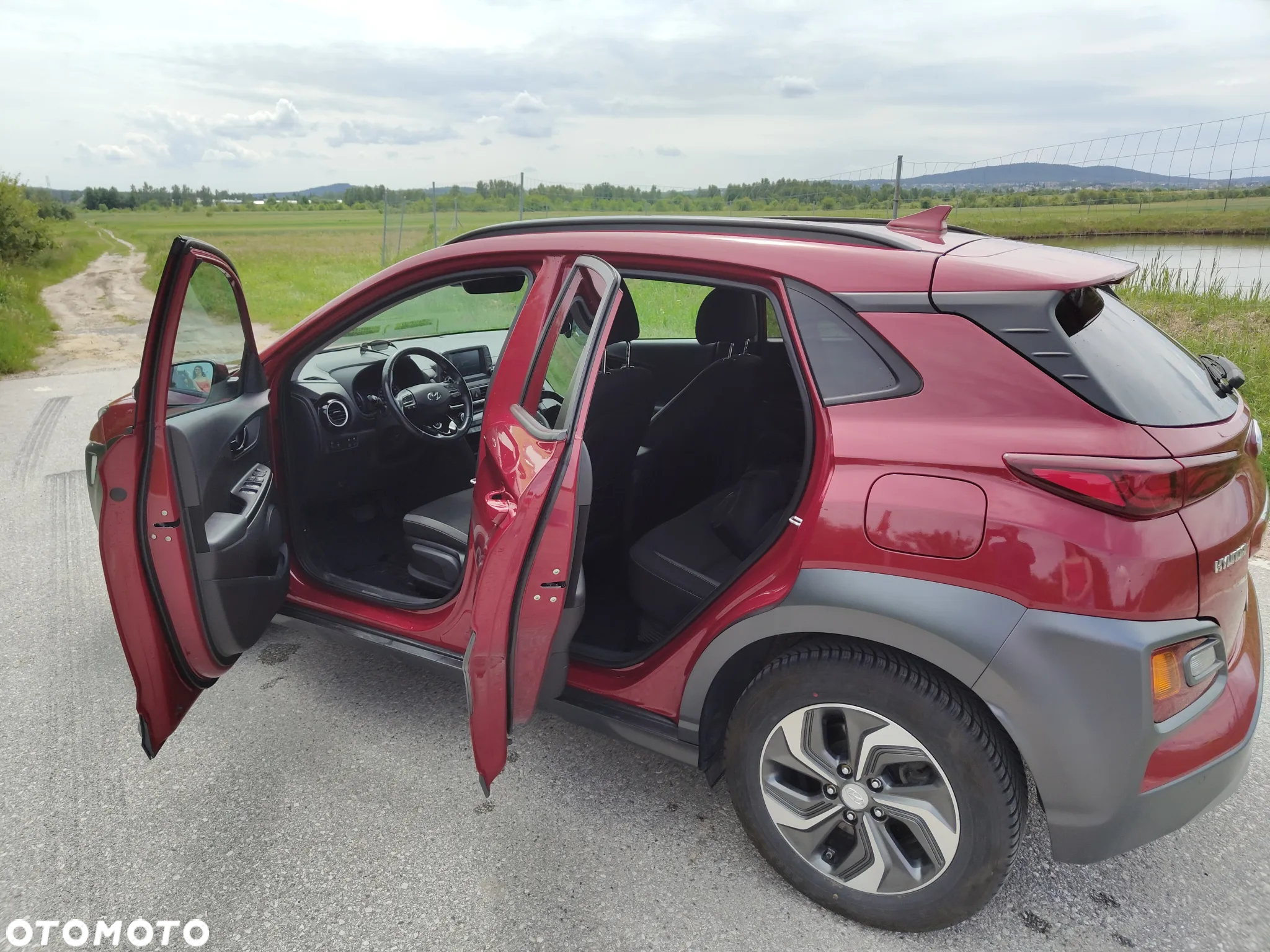 Hyundai Kona - 10