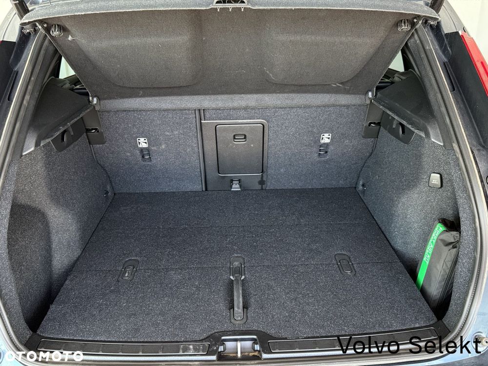 Volvo XC 40 - 20