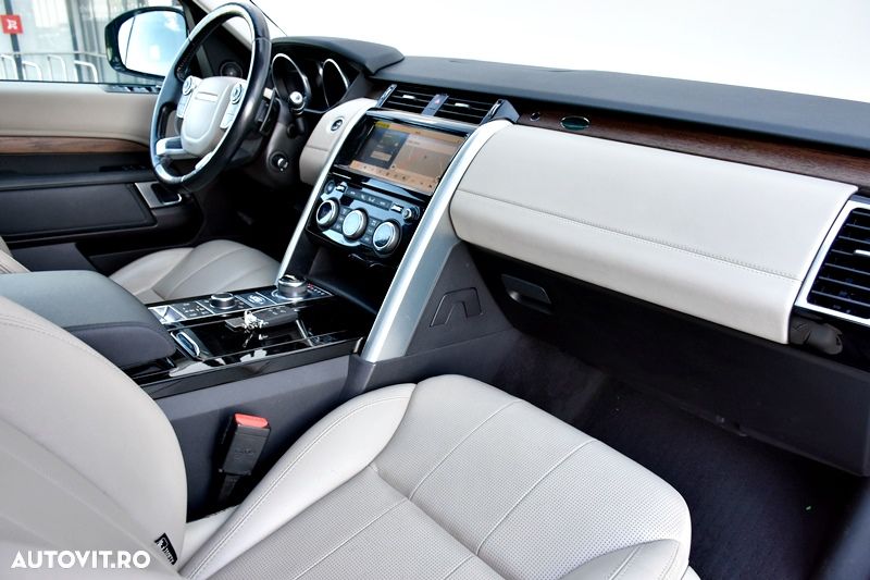 Land Rover Discovery Sport 2.0 D180 R-Dynamic MHEV HSE - 23