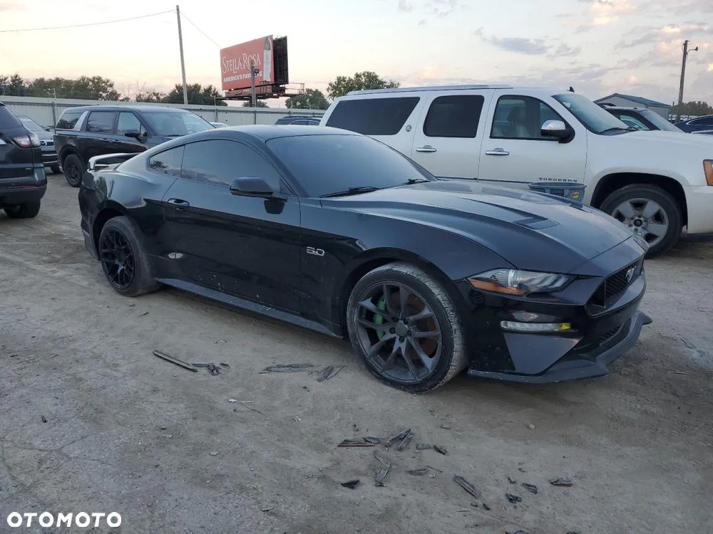 Ford Mustang 5.0 V8 GT - 1