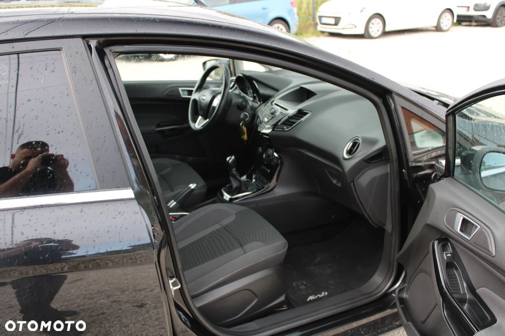 Ford Fiesta 1.0 EcoBoost Titanium - 15