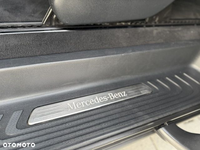 Mercedes-Benz Klasa V 300 d lang 4Matic 9G-TRONIC Avantgarde Edition Edition 19 - 15