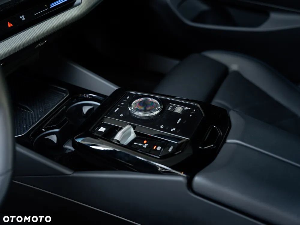 BMW Seria 5 520d - 8