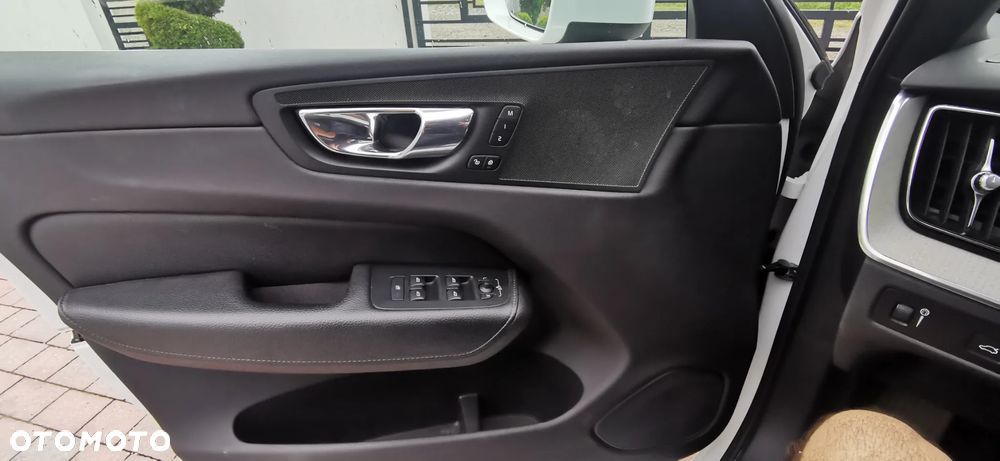 Volvo XC 60 D4 AWD Geartronic Inscription - 13