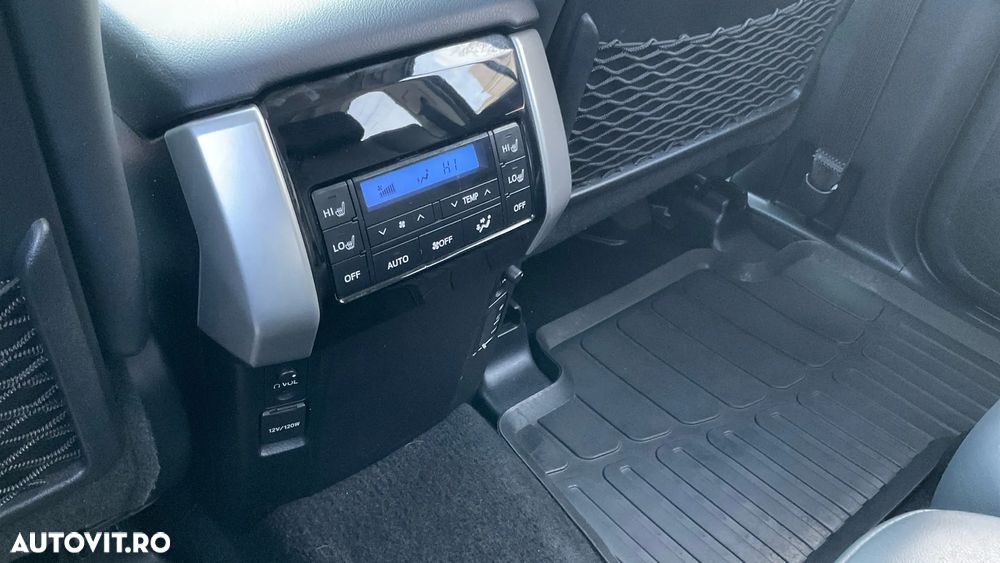 Toyota Land Cruiser 2.8l Turbo D-4D A/T AVS 5 locuri Luxury - 33