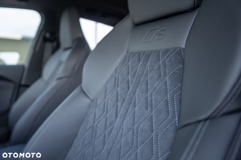 Audi Q5 Sportback - 14