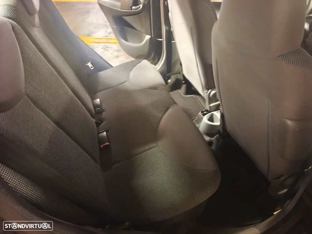 Peugeot 107 1.0 Trendy - 17