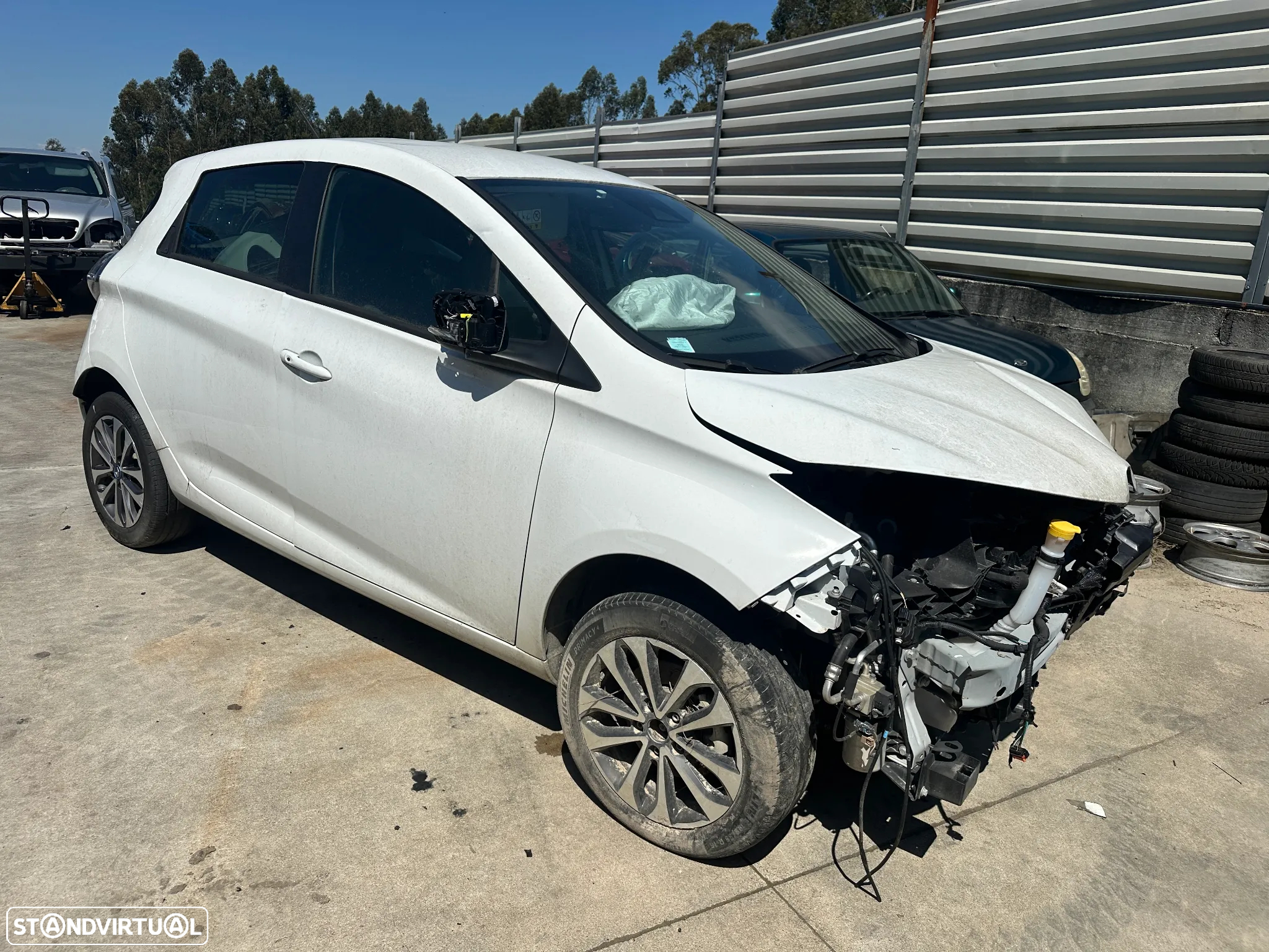 RENAULT ZOE 50 DE 2021 (CENTRO DE ABATE) - 4