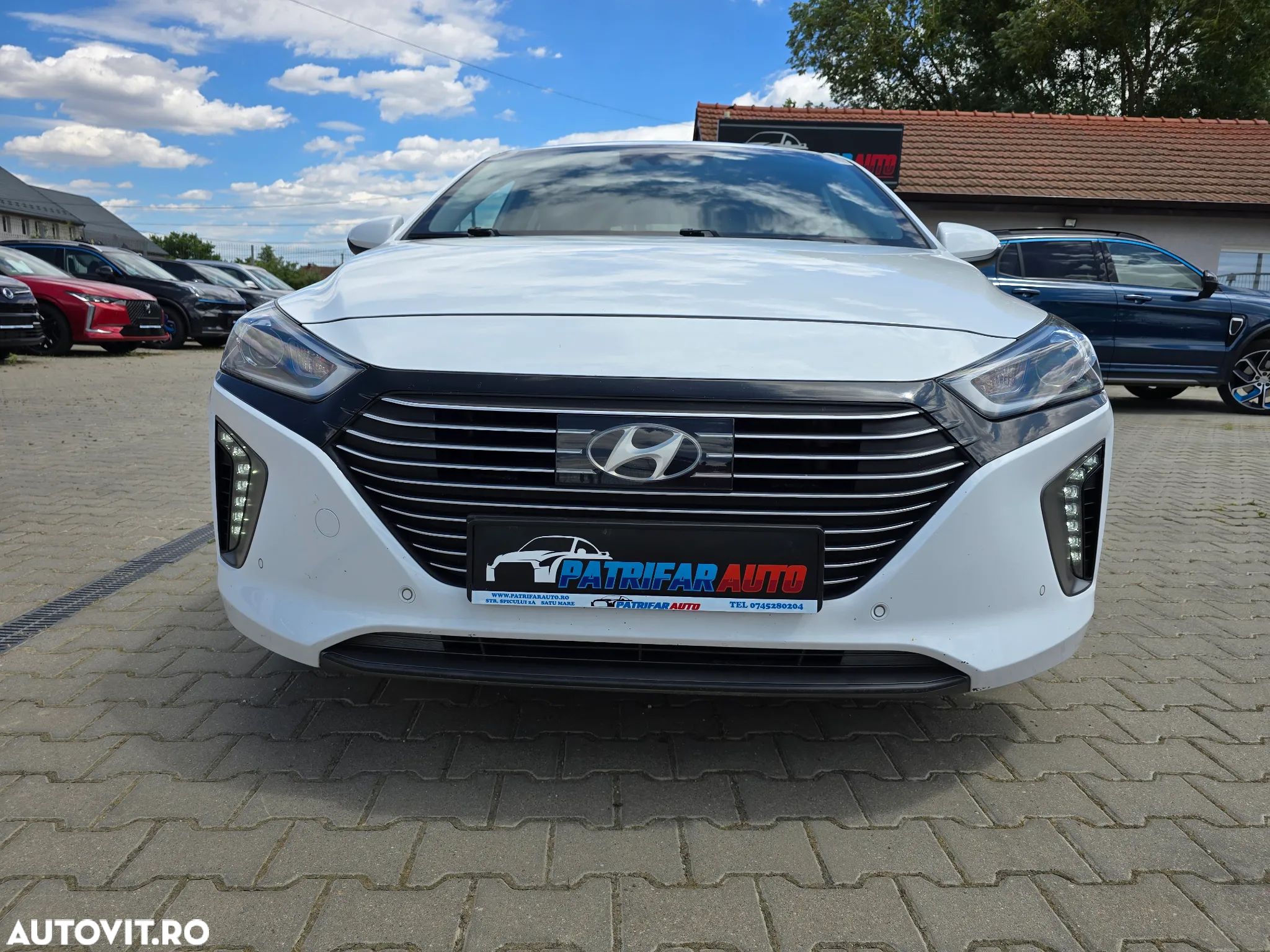 Hyundai IONIQ Hybrid 1.6 GDI Style - 1