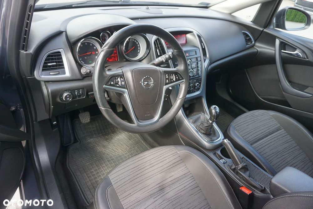 Opel Astra 1.4 Turbo - 30