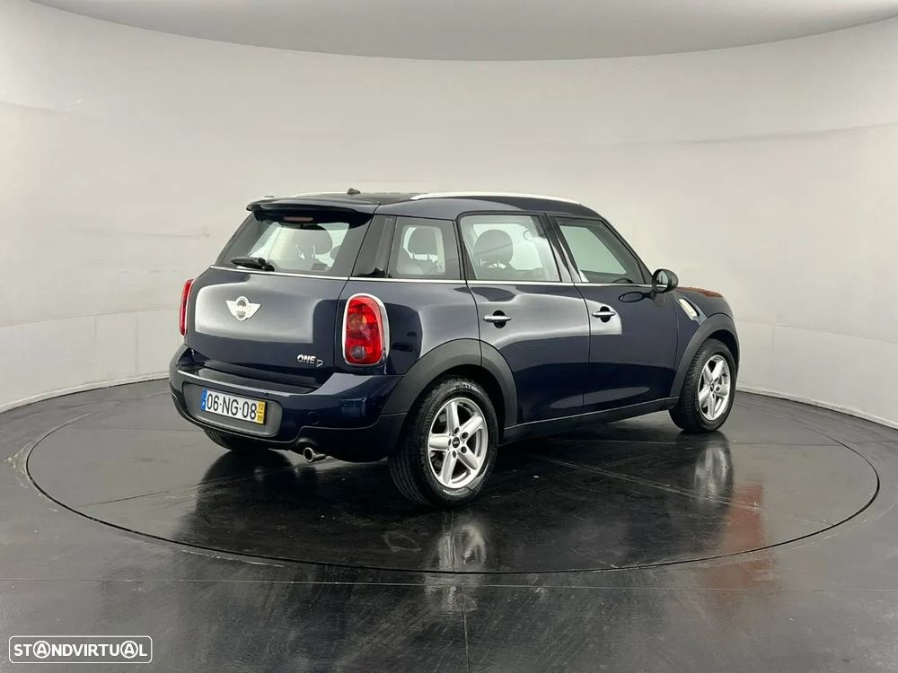 MINI Countryman One D - 4